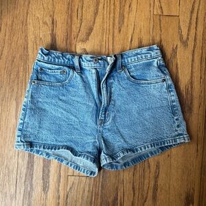 Abercrombie High Rise Mom Shorts Size 27